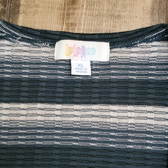 LuLaRoe Sarah Cardigan Stripes XL - Picture 2 of 4